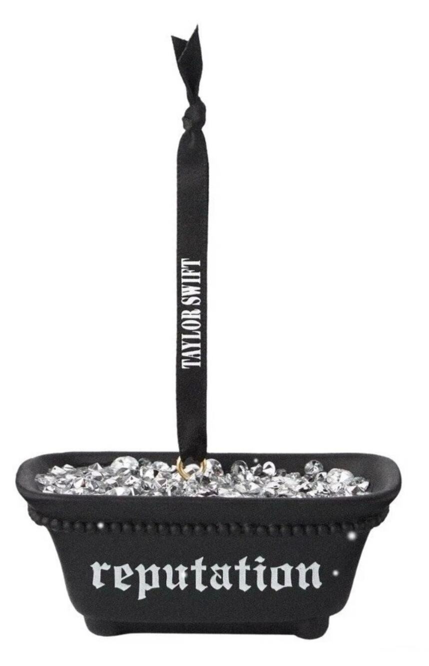 Taylor Swift NWT | Reputation Look What You Made Me Rep Diamond Bathtub Ornament